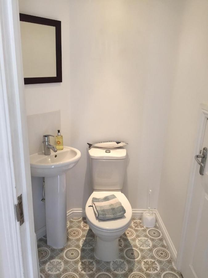 Beach Break Aberavon Holiday Home By The Sea Port Talbot Luaran gambar